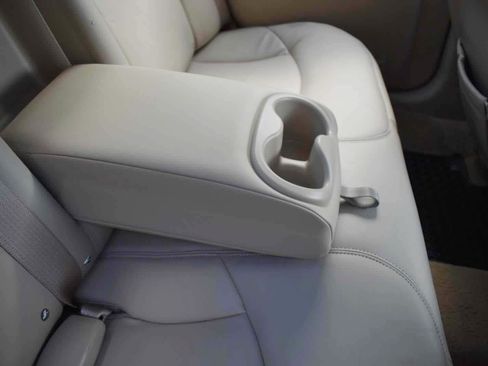 Used 2005 Buick LaCrosse CXL FWD image 45
