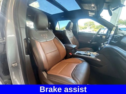 Used 2022 Ford Explorer King Ranch image 28