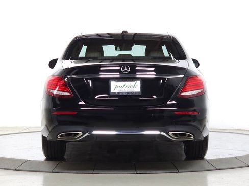 Used 2019 Mercedes-Benz E 450 4MATIC Sedan image 5