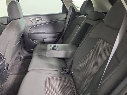 Certified 2025 Kia Sportage LX FWD image 27
