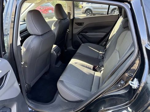 Used 2024 Subaru Crosstrek 2.0i Premium image 16