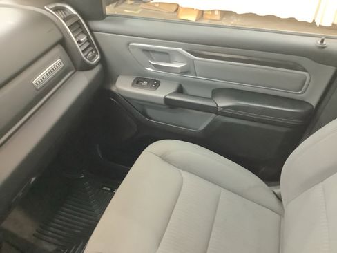 Used 2020 RAM 1500 Big Horn AWD/4WD image 20