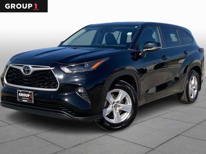 Certified 2024 Toyota Highlander LE