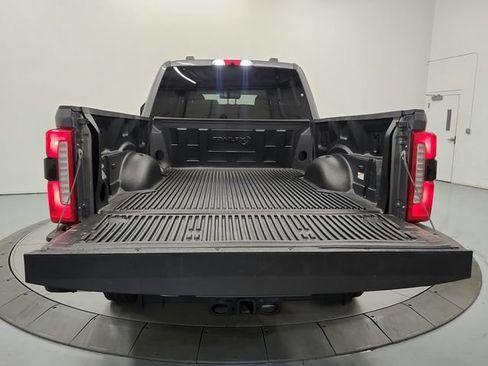 Used 2025 Ford F250 Lariat AWD/4WD image 46