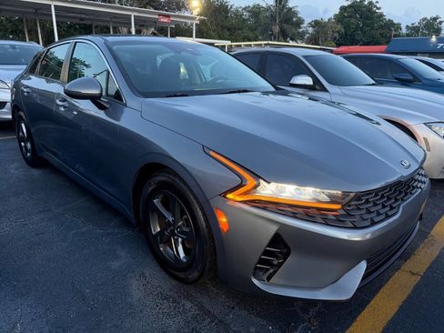 Used 2021 Kia K5 LXS FWD image 7