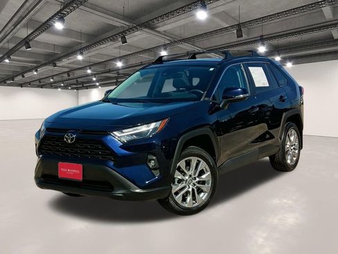 Used 2024 Toyota RAV4 XLE Premium image 1