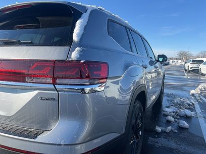 New 2026 Volkswagen Atlas SE