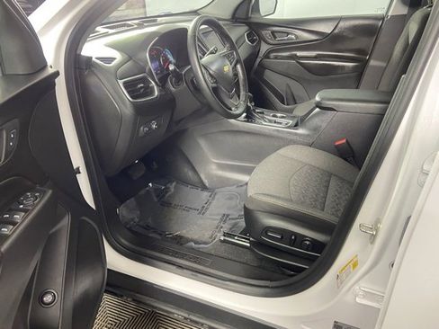 Used 2024 Chevrolet Equinox LT image 19