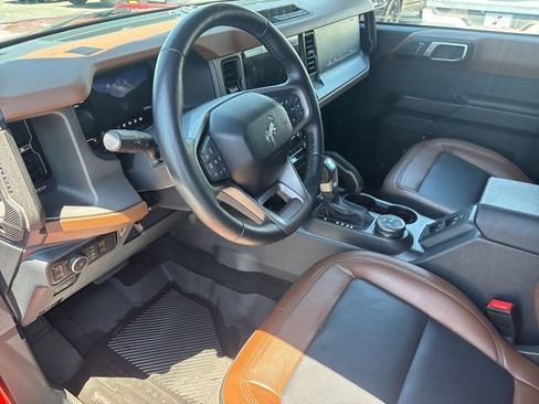 Used 2024 Ford Bronco Outer Banks AWD/4WD image 27