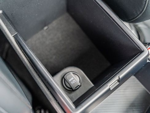 Used 2026 Kia Sportage EX w/ EX Panorama Roof Package image 11