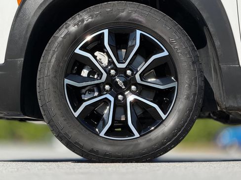 Used 2024 Chevrolet TrailBlazer ACTIV w/ Convenience Package FWD image 18