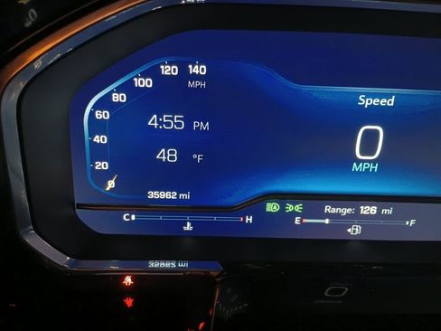 Used 2024 Chevrolet Silverado 3500 LT image 12