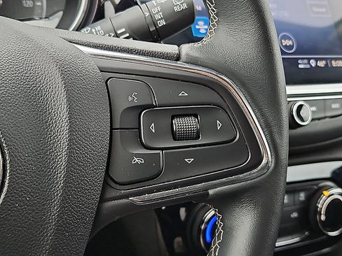 Used 2023 Buick Encore GX Preferred FWD image 21