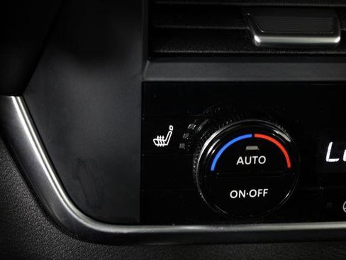 Certified 2024 Nissan Rogue SV w/ SV Premium Package FWD image 24