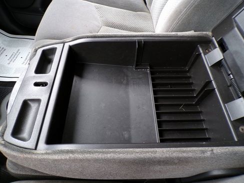 Used 2006 Chevrolet Silverado 2500 W/T image 28