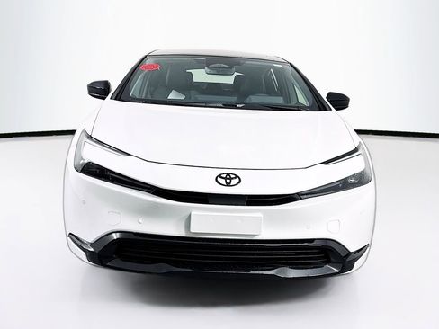 New 2026 Toyota Prius Plug-In Hybrid image 2