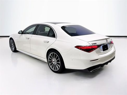 Certified 2022 Mercedes-Benz S 580 4MATIC Sedan image 7