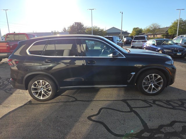 Used 2024 BMW X5 xDrive50e w/ Premium Package AWD/4WD image 13