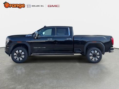 New 2026 GMC Sierra 2500 Denali w/ Denali Reserve Package image 6