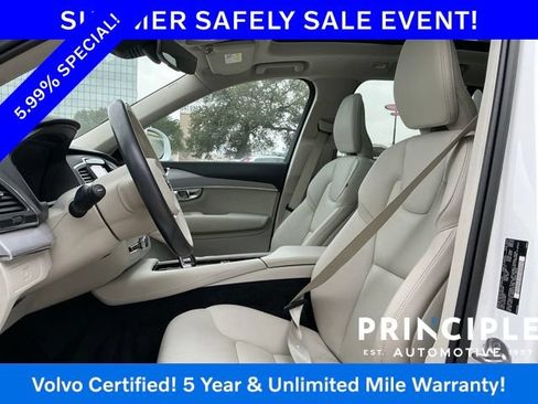 Certified 2023 Volvo XC90 B5 Core w/ Protection Package Premier AWD/4WD image 30