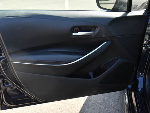 Used 2023 Toyota Corolla SE w/ SE Premium Package FWD image 14
