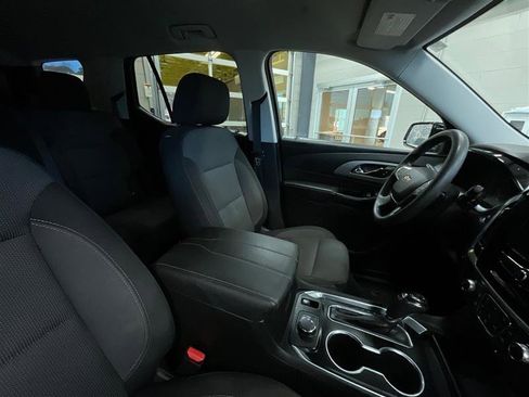 Used 2019 Chevrolet Traverse LS image 24