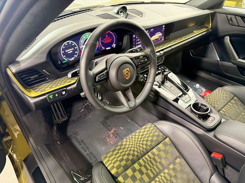 Certified 2026 Porsche 911 Carrera GTS RWD image 4