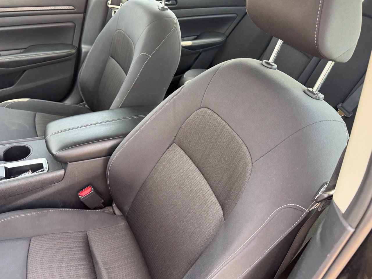 Certified 2025 Nissan Altima 2.5 SV FWD image 20