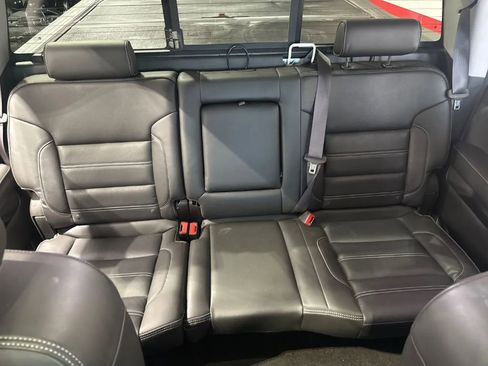 Used 2017 GMC Sierra 3500 Denali image 18