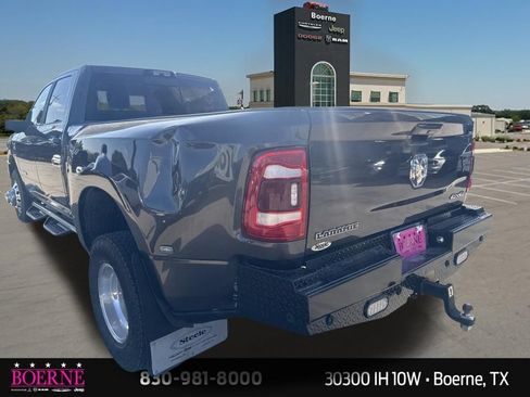 Used 2024 RAM 3500 Laramie w/ Towing Technology Group AWD/4WD image 9