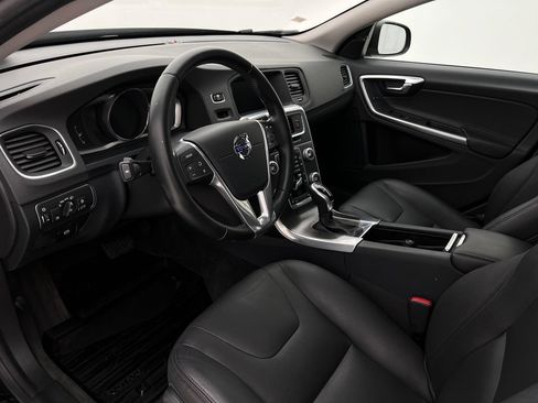 Used 2016 Volvo V60 T5 Premier AWD/4WD image 12