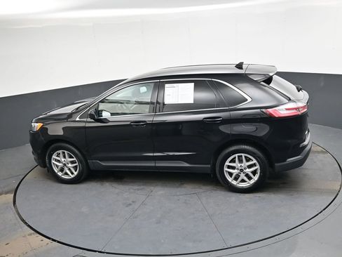 Used 2024 Ford Edge SEL image 32