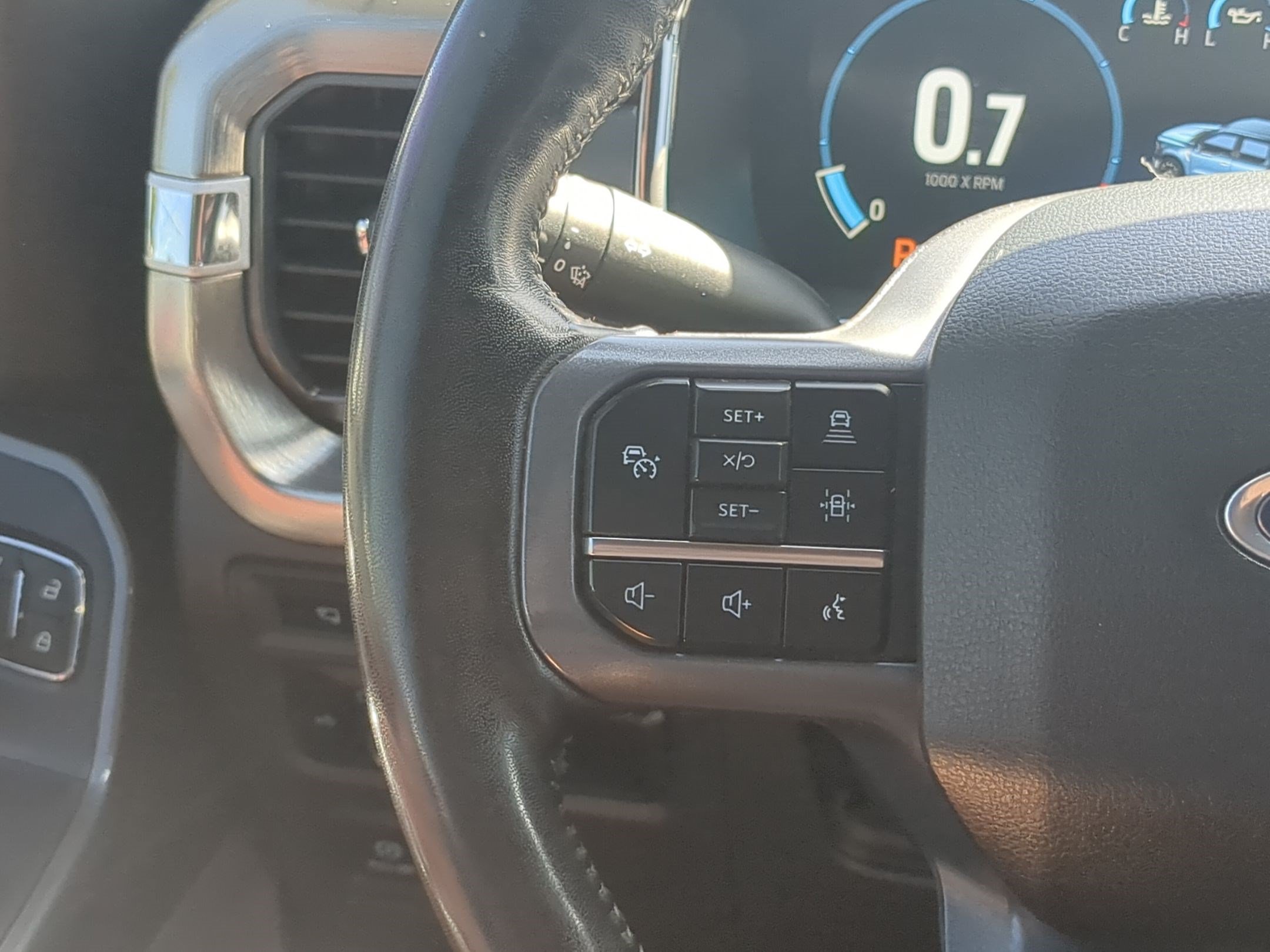 Used 2023 Ford F150 Lariat w/ Equipment Group 502A High AWD/4WD image 20