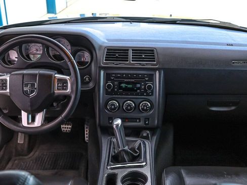 Used 2013 Dodge Challenger R/T Plus RWD image 22
