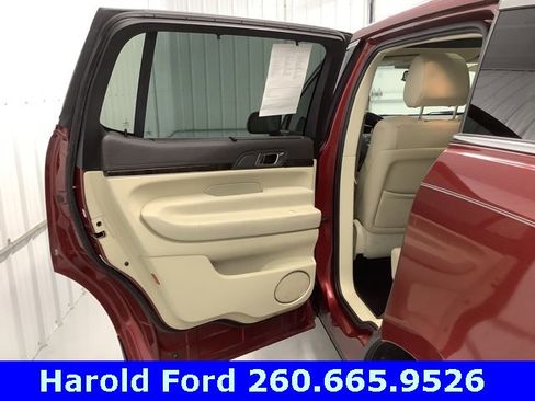 Used 2014 Lincoln MKT AWD w/ Equipment Group 201A image 13