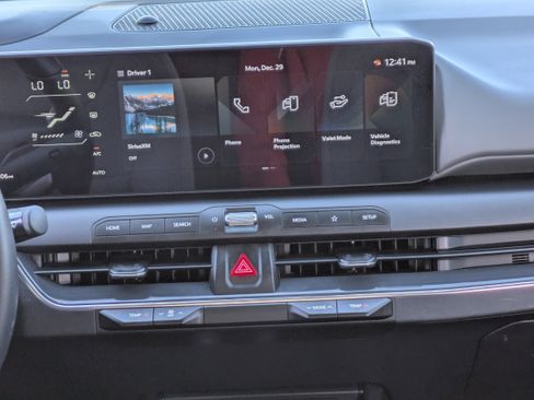 Certified 2025 Kia K4 EX image 17