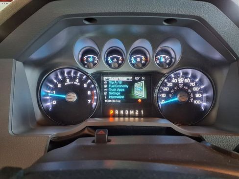 Used 2016 Ford F250 XLT w/ XLT Premium Package image 29