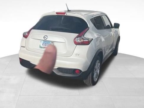 Used 2015 Nissan Juke SV w/ Technology Package image 9