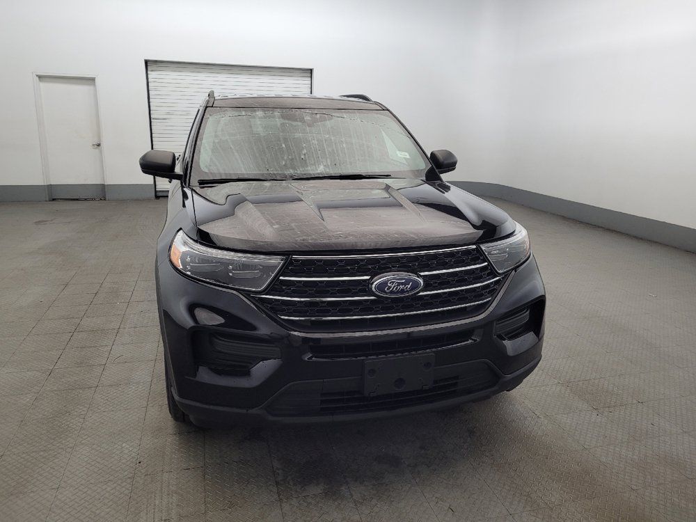 Used 2021 Ford Explorer XLT AWD/4WD image 14