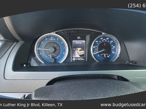 Used 2016 Toyota Camry LE w/ Moonroof Package FWD image 15
