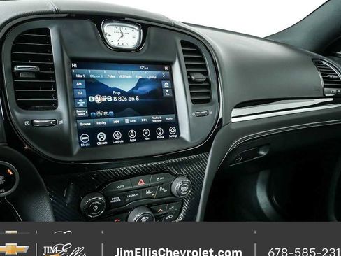 Used 2023 Chrysler 300 C image 13