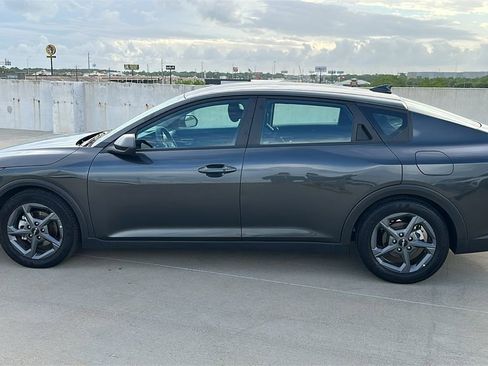 Used 2025 Kia K4 LXS FWD image 9