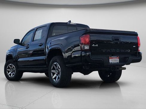 Used 2023 Toyota Tacoma SR image 23