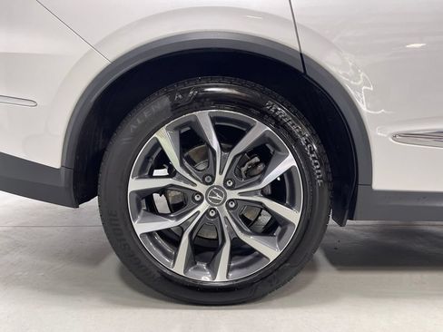 Used 2024 Acura MDX SH-AWD w/ Technology Package image 15
