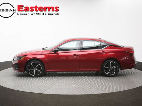 Used 2023 Nissan Altima 2.5 SR w/ SR Premium Package FWD image 59