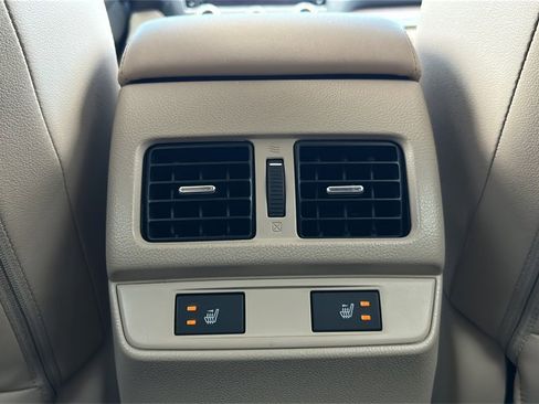 Used 2017 Subaru Outback 2.5i Limited image 22