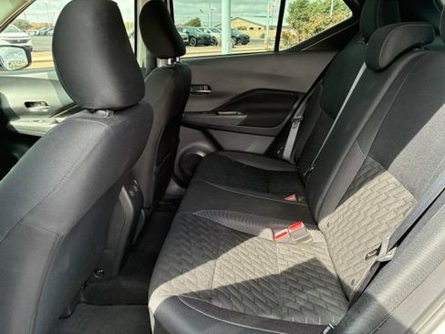 Certified 2023 Nissan Kicks SV FWD image 12