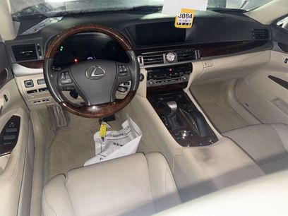 Used 2016 Lexus LS 460 w/ Comfort Package