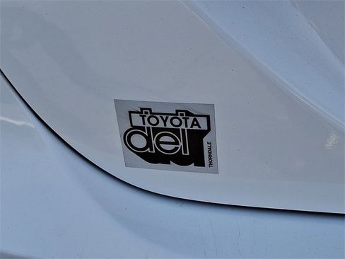 Certified 2021 Toyota Camry LE image 30