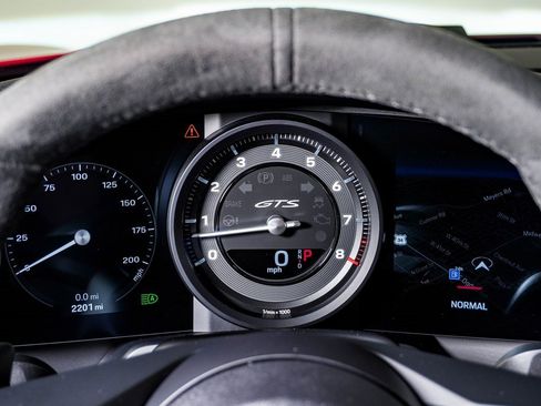 Certified 2024 Porsche 911 Carrera GTS image 24